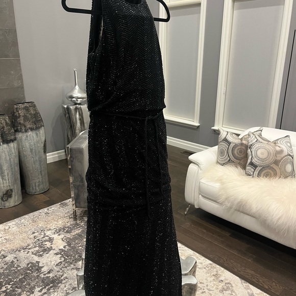 COPY - A simple Grecian style fully beaded jet black gala gown by VICTORIA size… - Picture 15 of 17